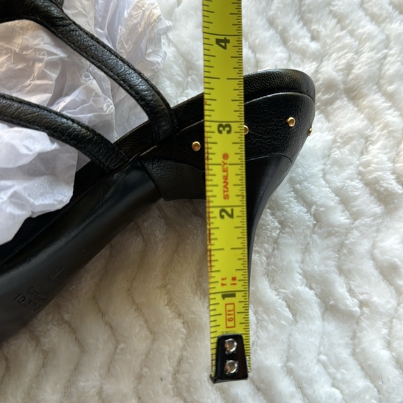 Gucci Vintage Black & Gold Logo - Picture 7 of 11